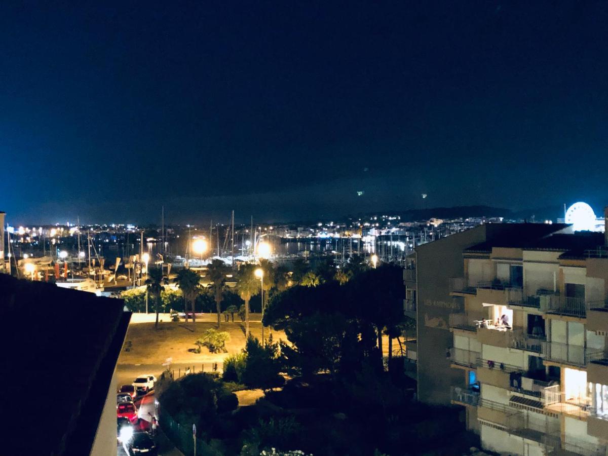 Grand Appartement Proche Port Et Plages, 6 A 8 Pers, 3 Chambres, Climatise Agde Buitenkant foto