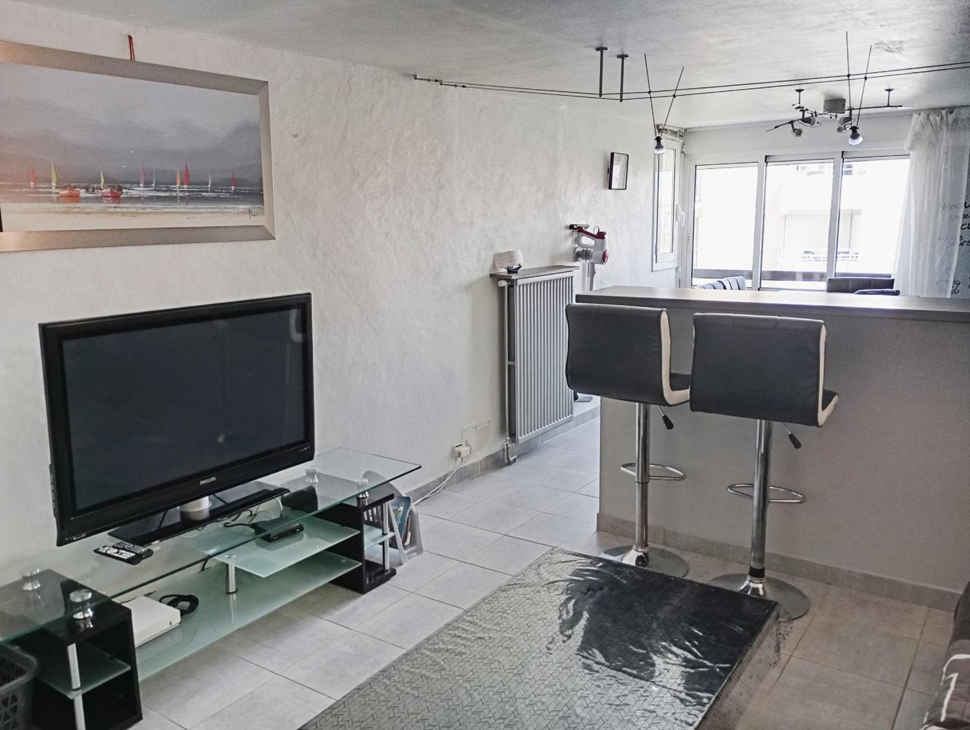 Grand Appartement Proche Port Et Plages, 6 A 8 Pers, 3 Chambres, Climatise Agde Buitenkant foto
